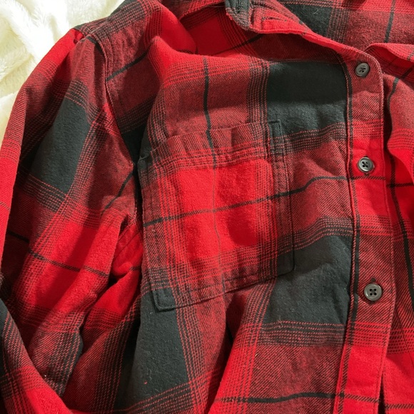 Old Navy Red Flannel - Picture 5 of 8